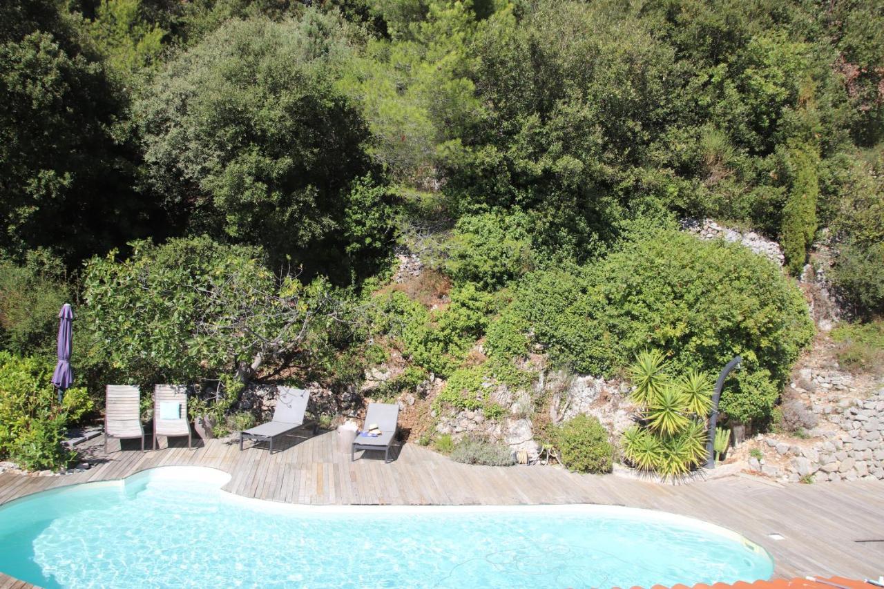 La Vela Bed & Breakfast Peille Bagian luar foto