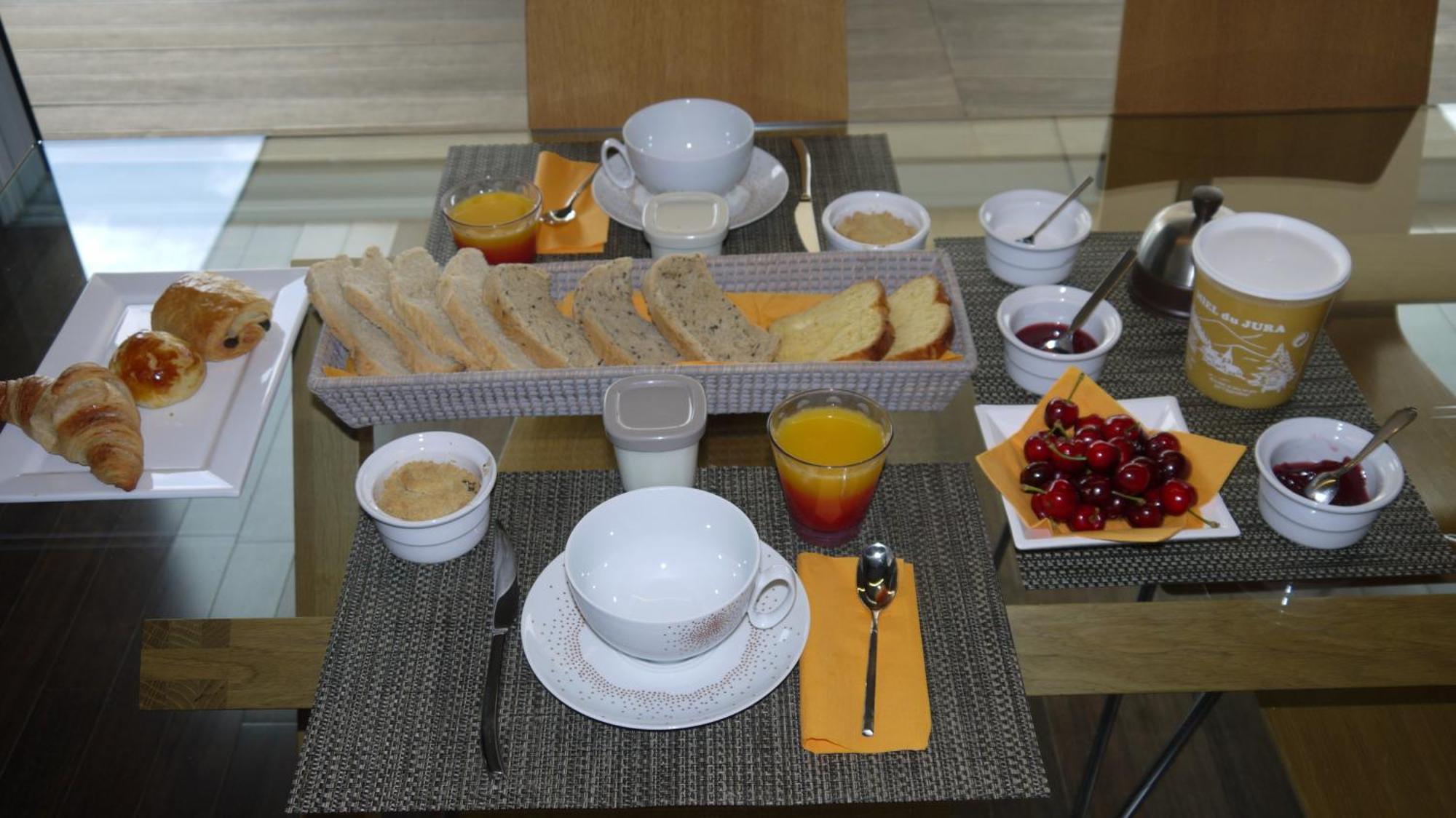 La Vela Bed & Breakfast Peille Bagian luar foto
