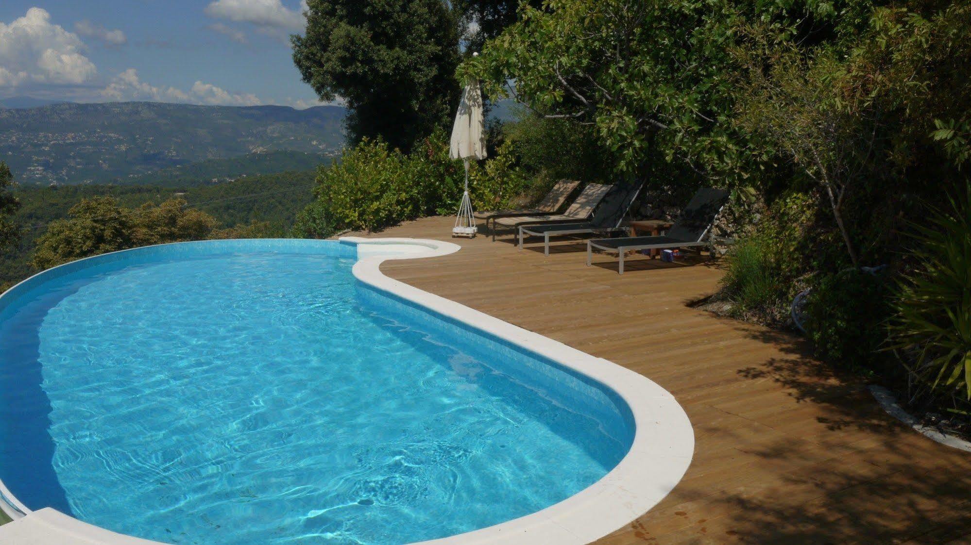 La Vela Bed & Breakfast Peille Bagian luar foto