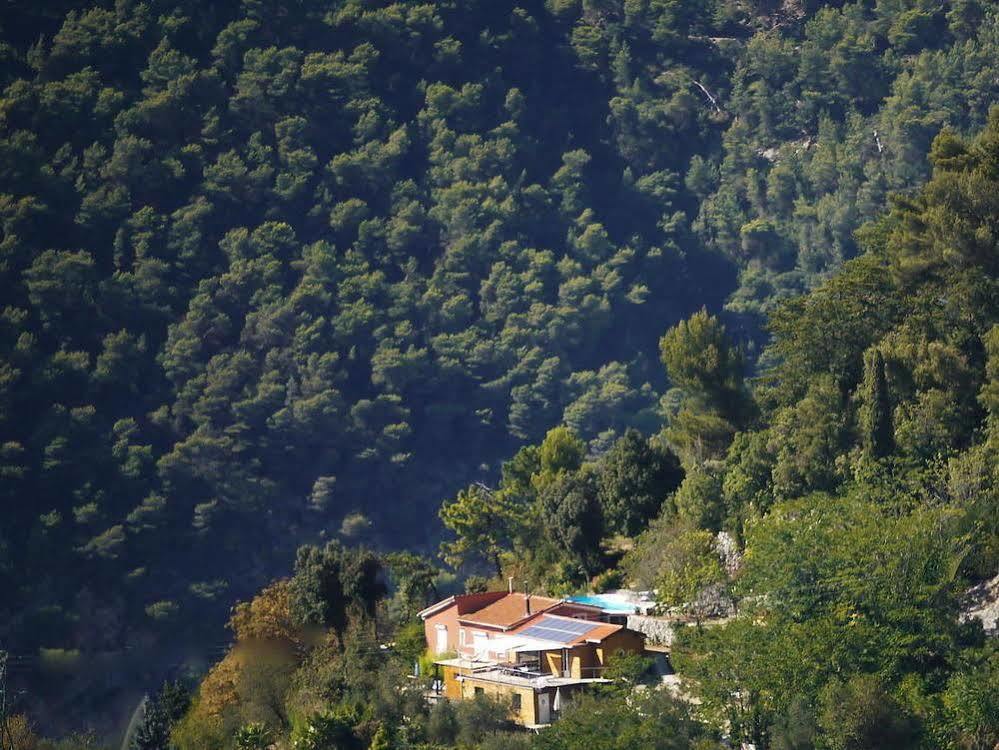 La Vela Bed & Breakfast Peille Bagian luar foto